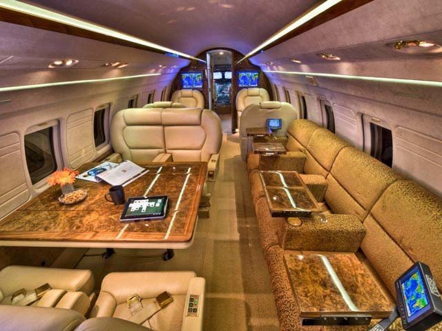 Challenger 601 Interior