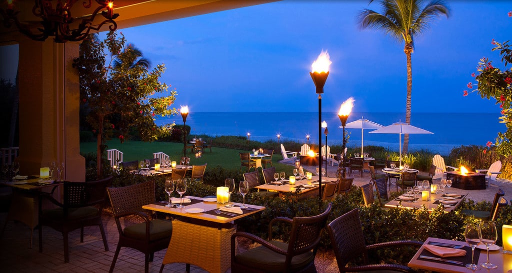 La Playa back patio and lounge