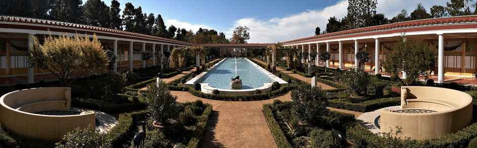 Private Jet Charters to Malibu