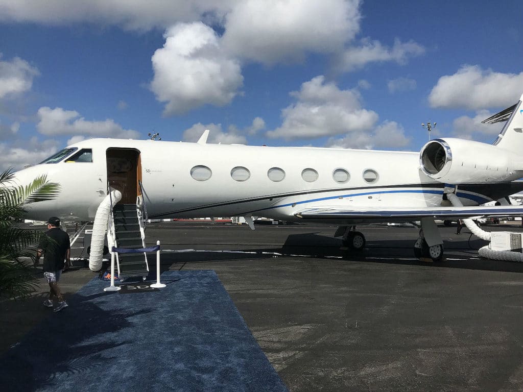 Gulfstream Giv Mid Size Private Jet West Palm Jet Charter