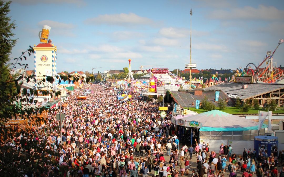 A Guide to Enjoying Oktoberfest