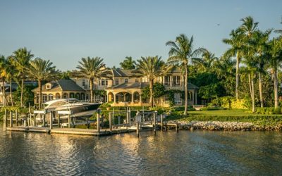 Visit a City of Natural Beauty with a Jet Charter to Naples, Florida